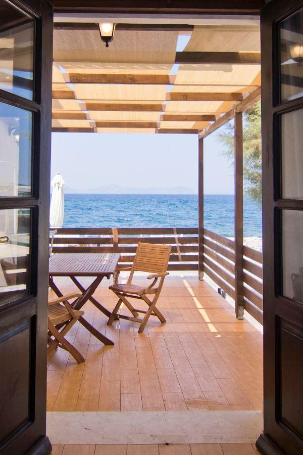 Villa Nisyros White Wave Mandrákion Exterior foto